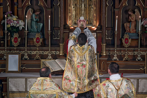 First Mass, Fr. Peter Lee, Diocese of Madison