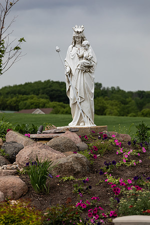 Rosary Garden, Pine Bluff, Wisconsin