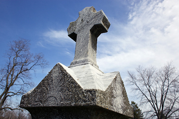 Old Holy Cross Cemetery