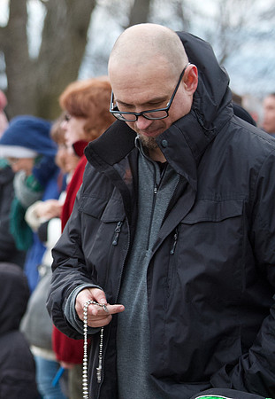 Pro-Life Rosary at Planned Parenthood